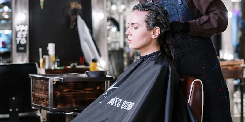 How to Use a Hair Dryer Without Damaging Your Hair